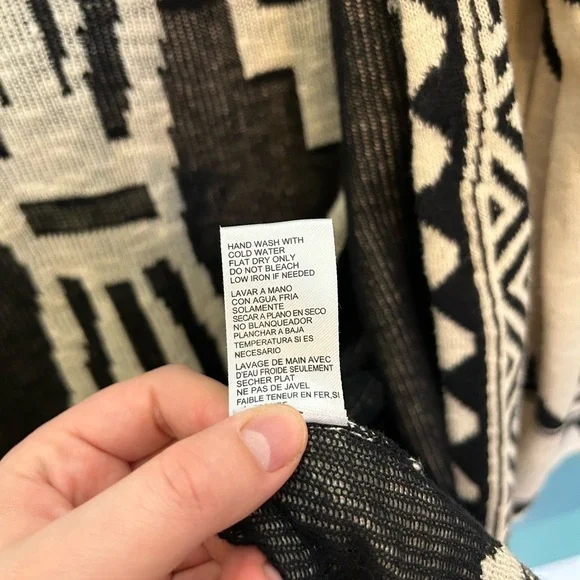 ANTHROPOLOGIE Sloane Rouge Open Front Tie Aztec Print Thunderbird Cardigan Set - Picture 12 of 12